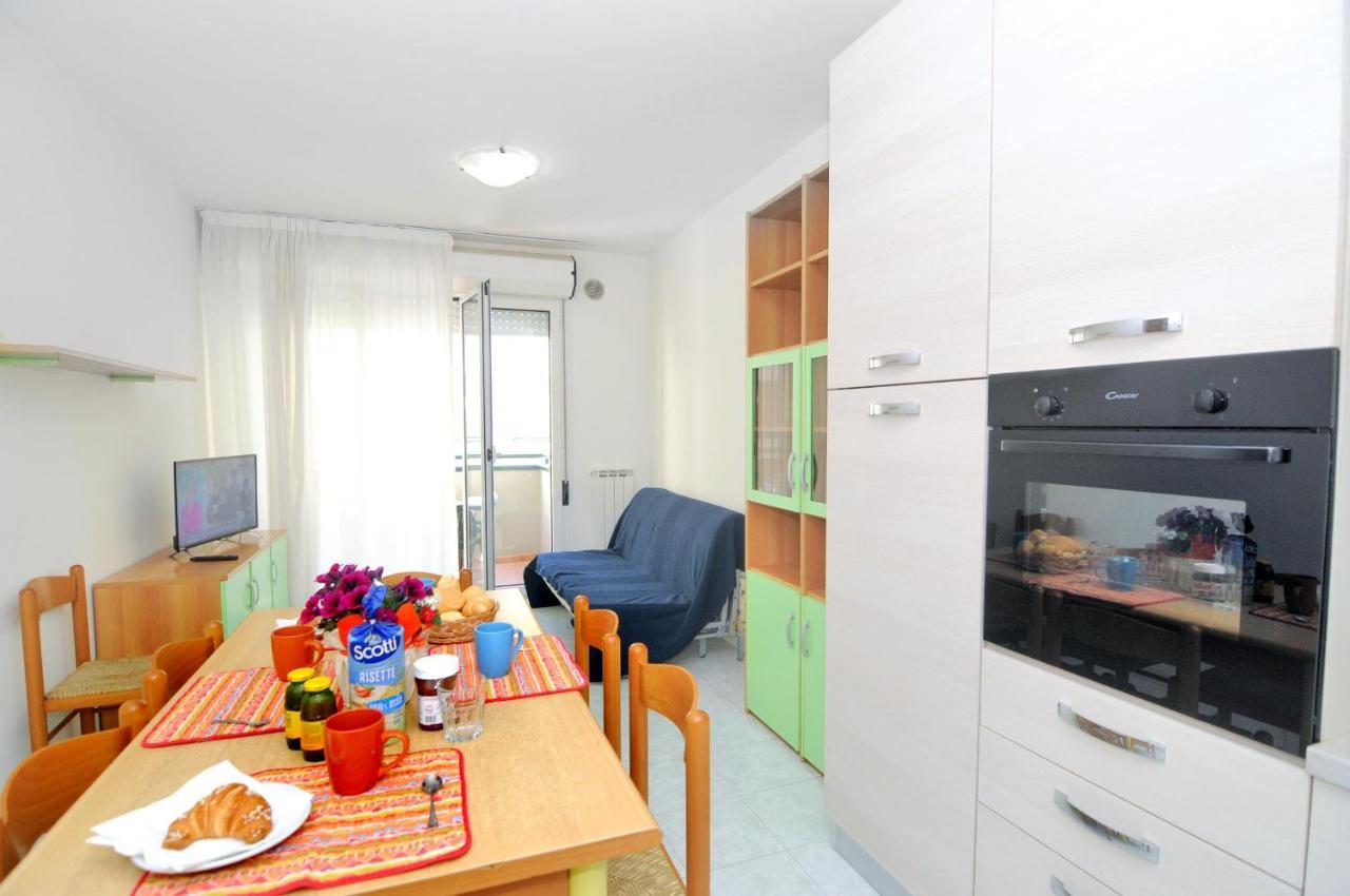 Cristoforo Colombo Apartment Caorle Luaran gambar