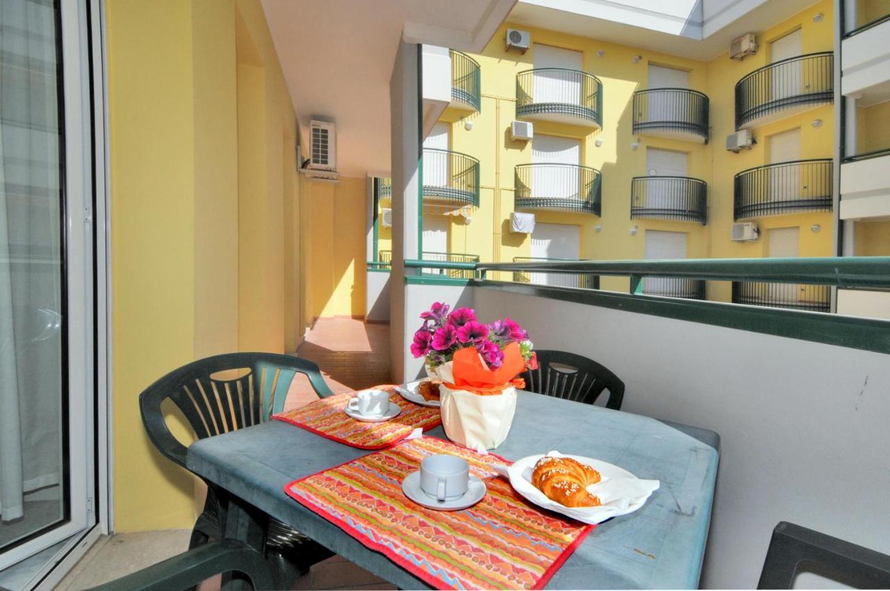 Cristoforo Colombo Apartment Caorle Luaran gambar